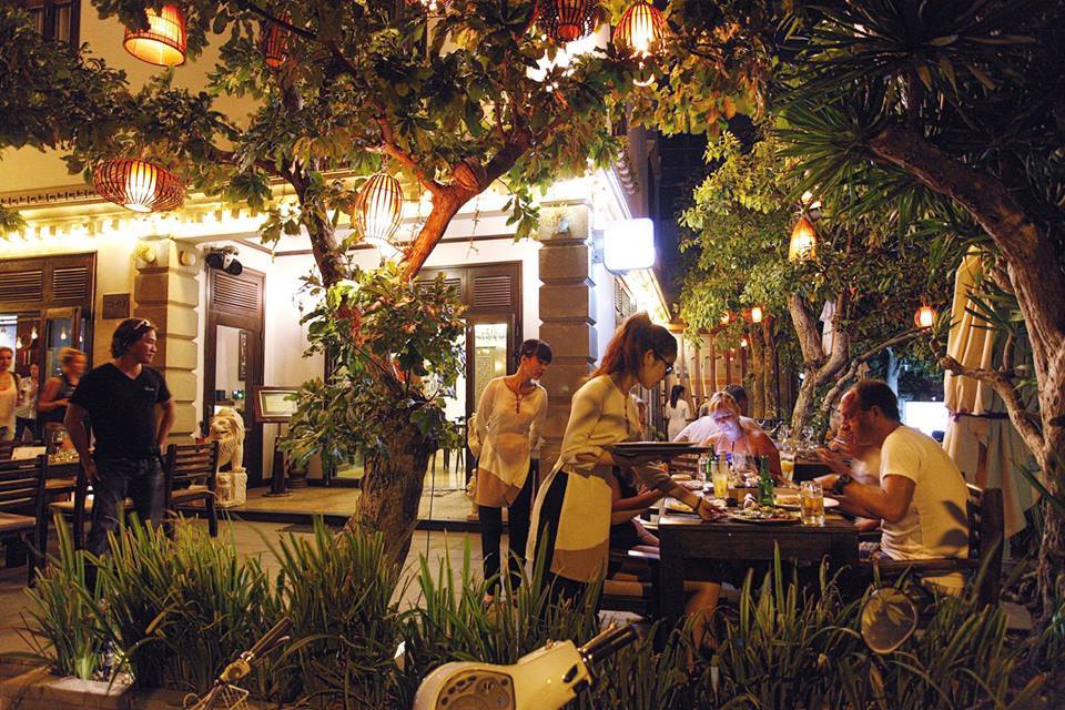Tranquilo restaurant & Bar at Chu Hotel Danang